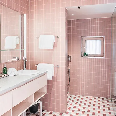 Helka Hotel 3*